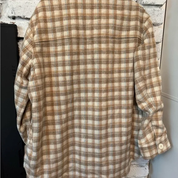 LeLaLo ladies flannel shacket - Picture 7 of 8